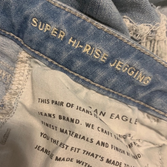 AE JEANS HIGH RISE - Picture 3 of 5